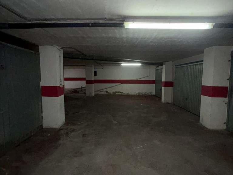 Garage for Sale in Torrevieja, Alicante 4