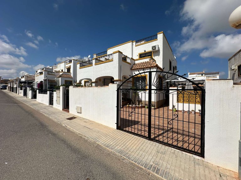 Town House for Sale in Orihuela, Alicante 3