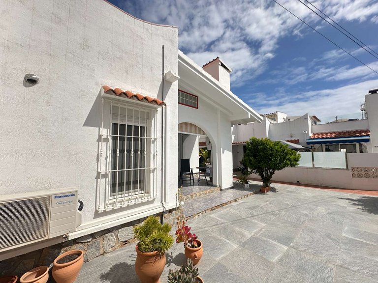 Villa for Sale in Orihuela, Alicante 4