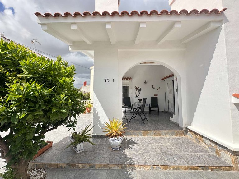 Villa for Sale in Orihuela, Alicante 8