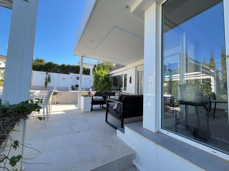 Villa for Sale in Torrevieja, Alicante 6