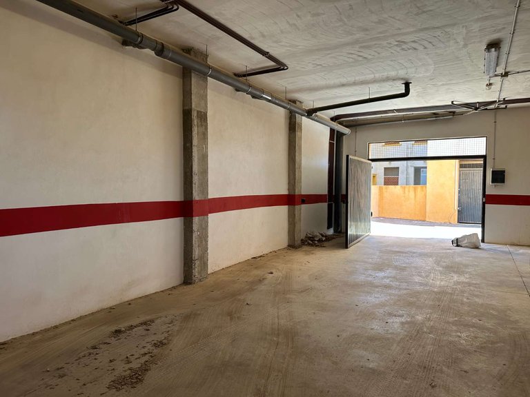 Garage for Sale in Orihuela, Alicante 1
