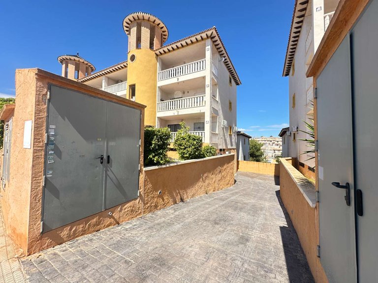 Garage for Sale in Orihuela, Alicante 8