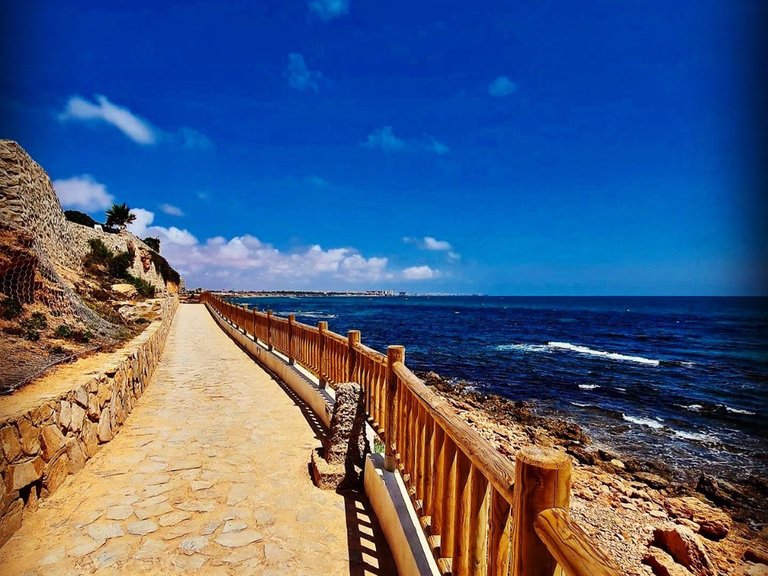 Villa for Sale in Orihuela, Alicante 38