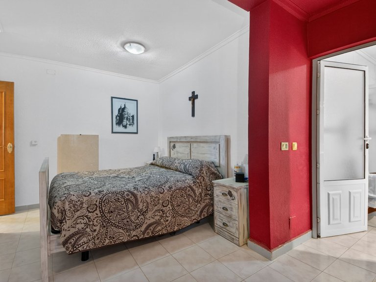 Villa for Sale in Orihuela, Alicante 20