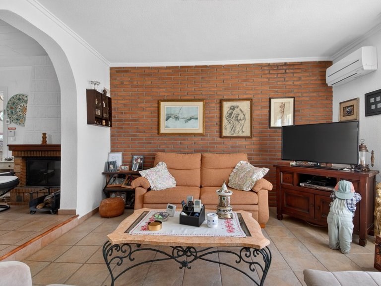 Villa for Sale in Orihuela, Alicante 14