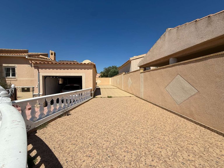 Villa for Sale in Orihuela, Alicante 4