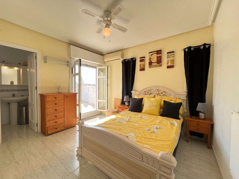 Town House for Sale in Orihuela, Alicante 22