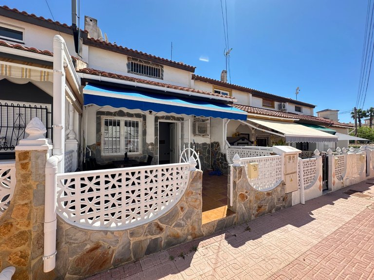 Town House for Sale in Orihuela, Alicante 1