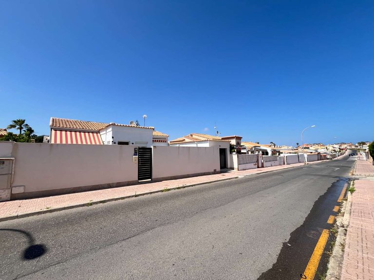Villa for Sale in Orihuela, Alicante 38
