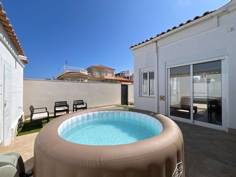 Villa for Sale in Orihuela, Alicante 11