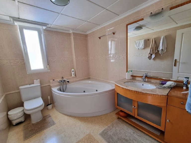 Villa for Sale in Torrevieja, Alicante 21