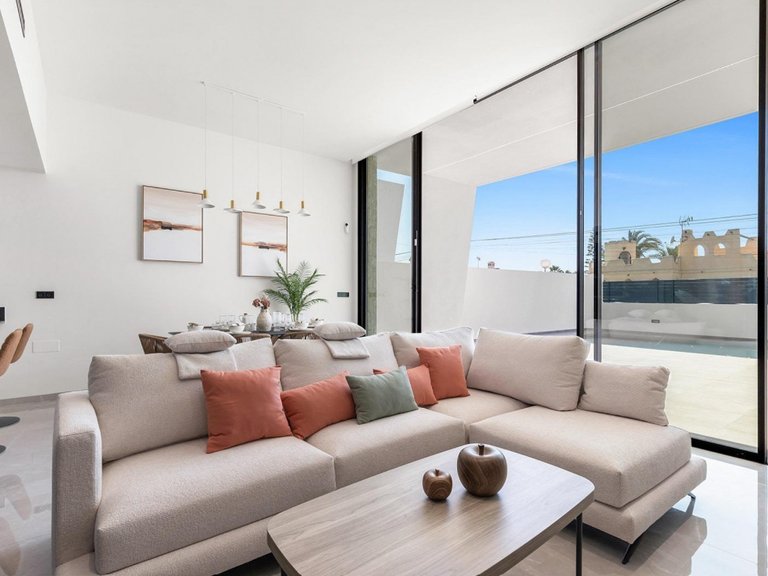 Villa for Sale in Orihuela, Alicante 24