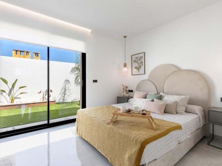 Villa for Sale in Orihuela, Alicante 38