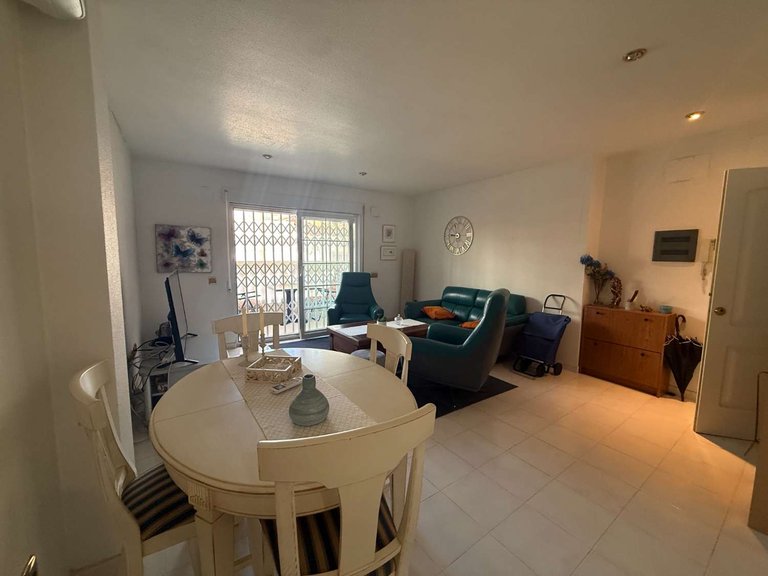 Apartment for Sale in Torrevieja, Alicante 25