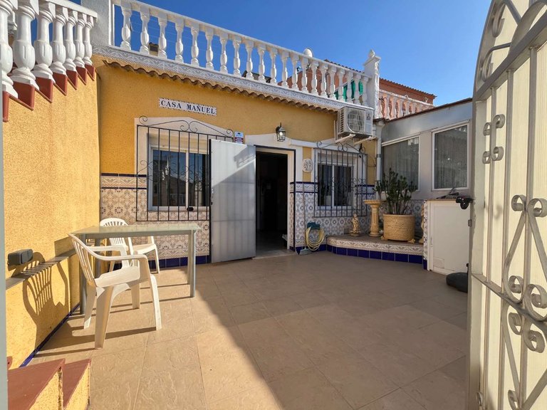 Villa for Sale in Torrevieja, Alicante 18