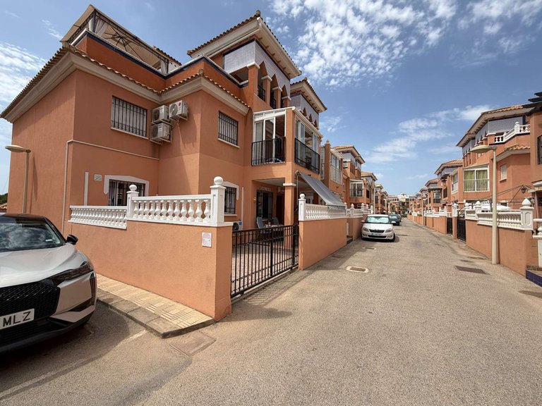 Apartment for Sale in Orihuela, Alicante 2