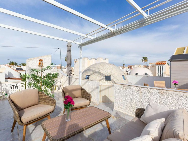 Villa for Sale in Orihuela, Alicante 32