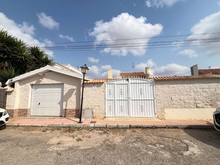 Villa for Sale in Orihuela, Alicante 29