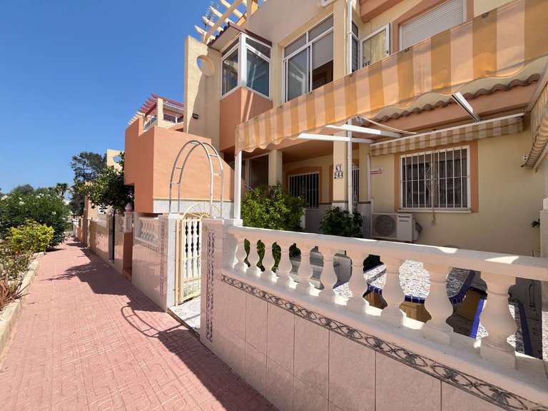 Apartment for Sale in Orihuela, Alicante 2