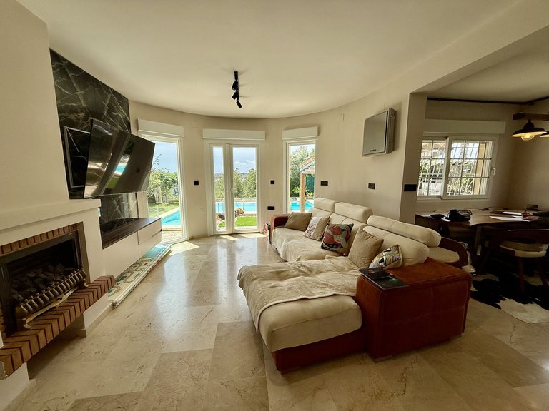 Villa for Sale in Costa Blanca Orihuela Costa, Alicante 46