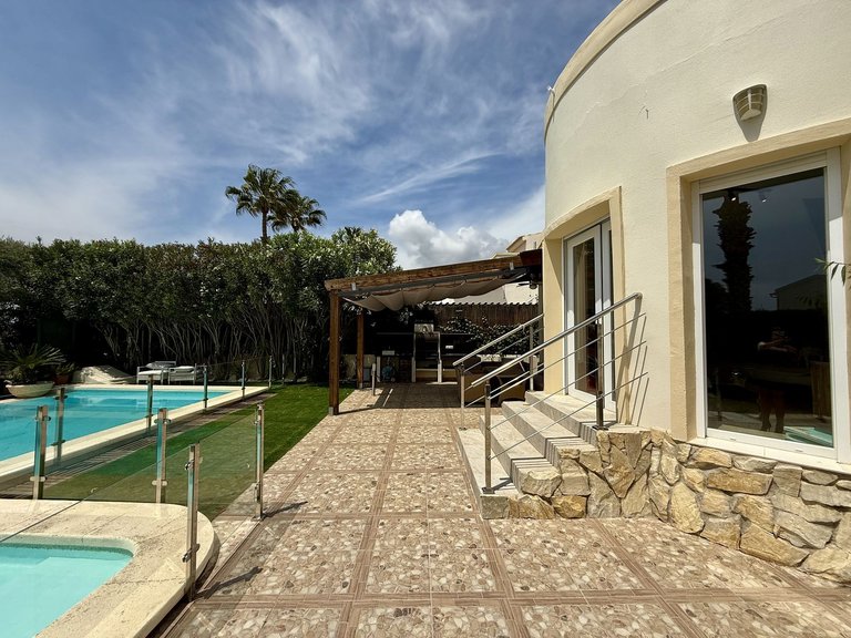 Villa for Sale in Costa Blanca Orihuela Costa, Alicante 11