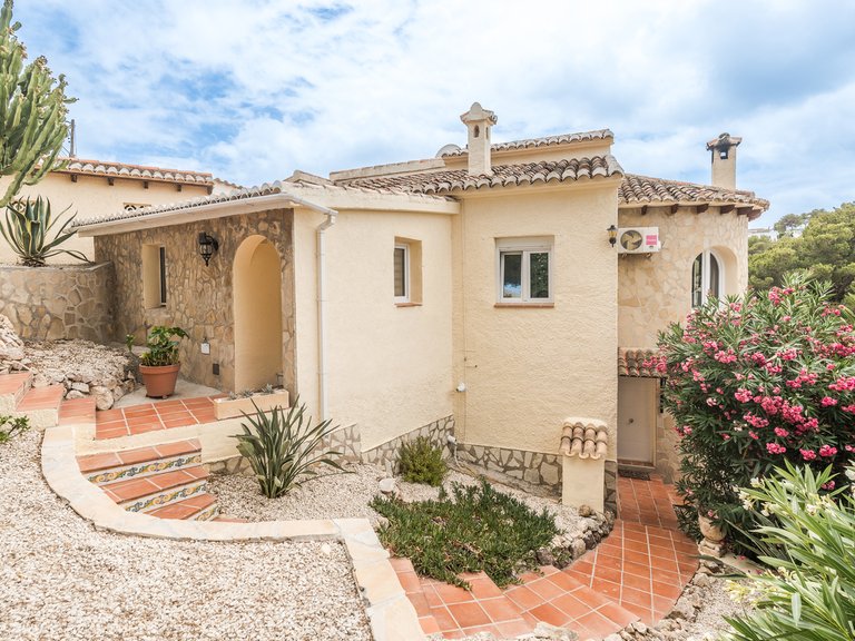 Villa for Sale in Costa Blanca Javea, Alicante 27