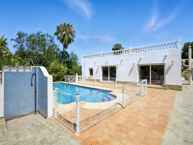 Villa for Sale in Costa Blanca Javea, Alicante 3