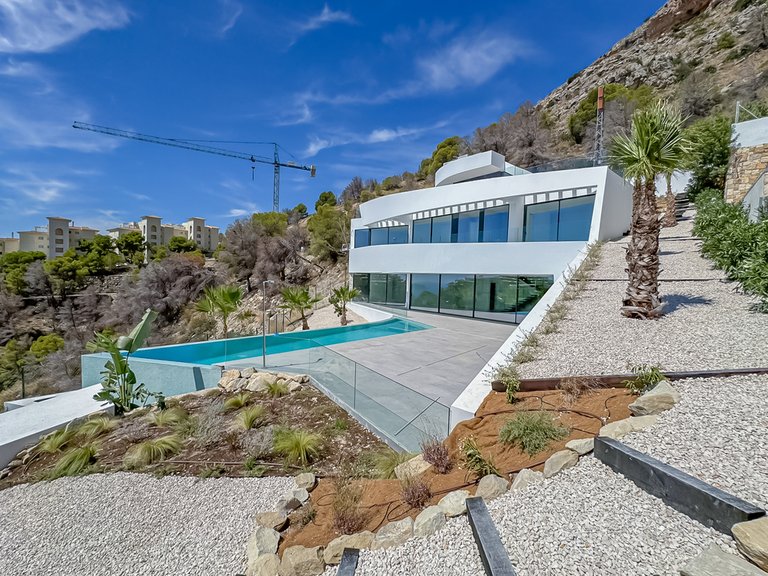Villa for Sale in Costa Blanca Altea, Alicante 1