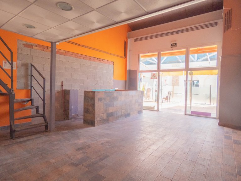 Commercial for Sale in La Finca Golf, Alicante, 2