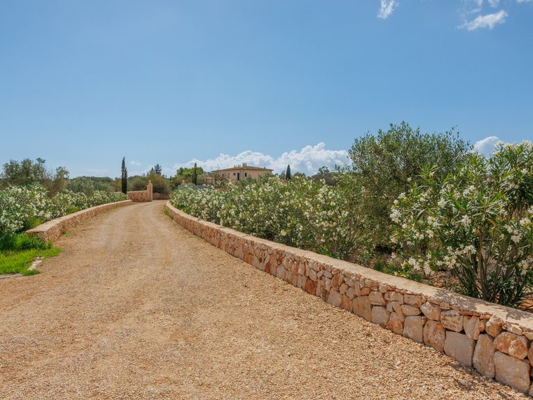 Country House for Sale in Santanyí, Balearic Islands 10