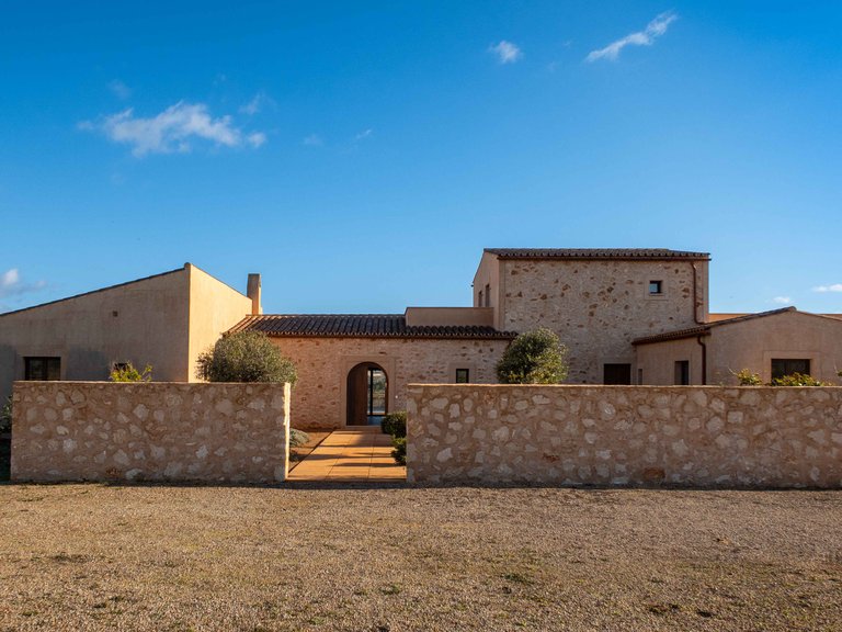 Country House for Sale in Santanyí, Balearic Islands 4