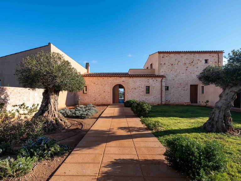 Country House for Sale in Santanyí, Balearic Islands 3