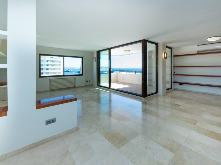 Penthouse for Sale in Palma De Mallorca, Balearic Islands 8