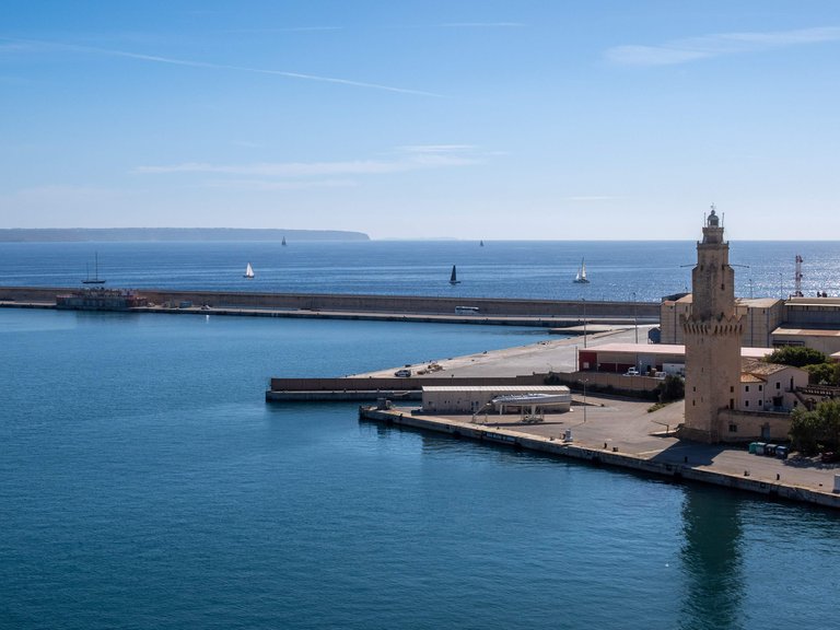 Penthouse for Sale in Palma De Mallorca, Balearic Islands 17