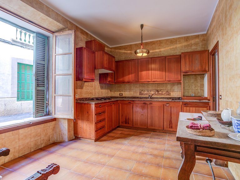 Town House for Sale in Pollensa, Balearic Islands 3