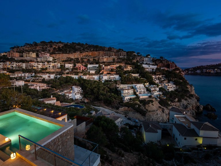 Villa for Sale in Puerto De Andratx, Balearic Islands 6