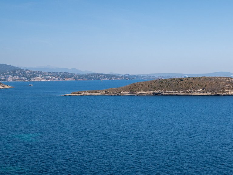 Villa for Sale in Cala Vinyas, Balearic Islands 9