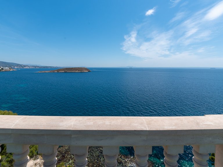 Villa for Sale in Cala Vinyas, Balearic Islands 20