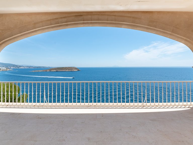 Villa for Sale in Cala Vinyas, Balearic Islands 21