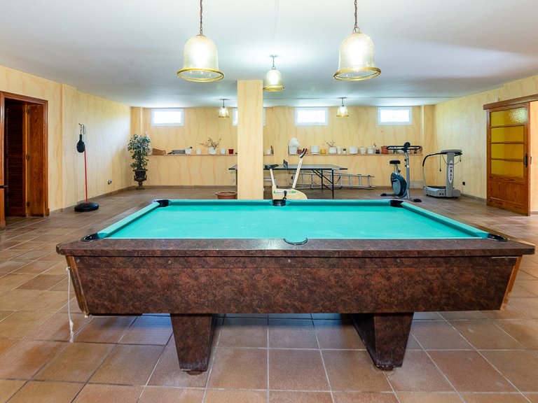 Villa for Sale in Cala Vinyas, Balearic Islands 38