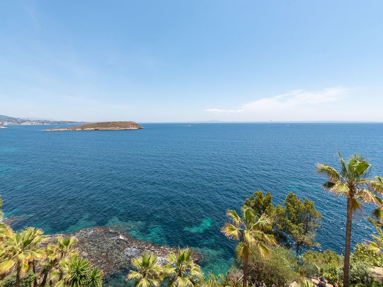 Villa for Sale in Cala Vinyas, Balearic Islands 36