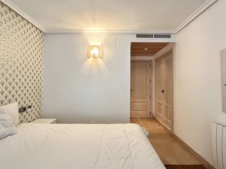 Apartment for Rent in Santa Ponsa, Balearic Islands 16
