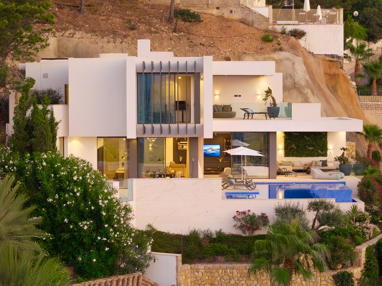 Villa for Sale in Cala Llamp, Balearic Islands 6