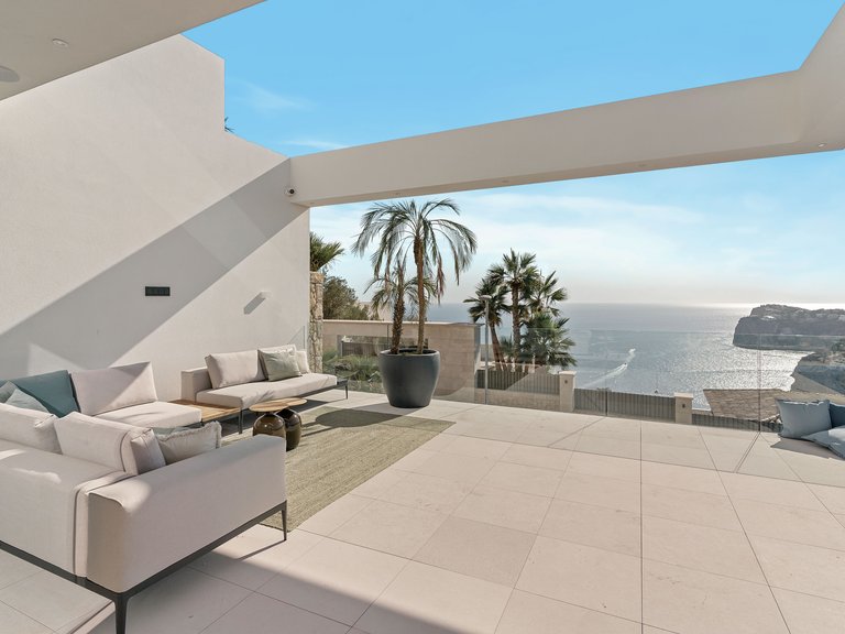 Villa for Sale in Cala Llamp, Balearic Islands 18