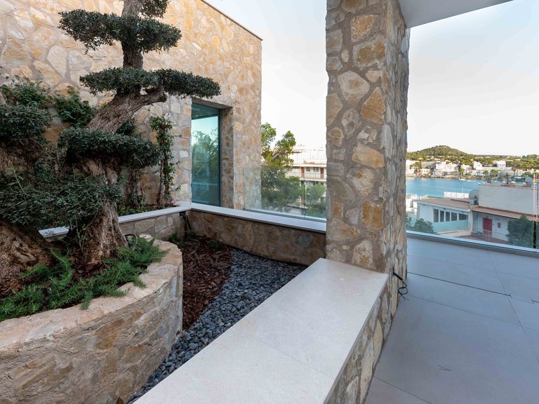 Villa for Sale in Santa Ponsa, Balearic Islands 14