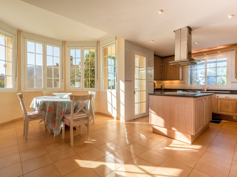 Villa for Sale in Sa Torre, Balearic Islands 9