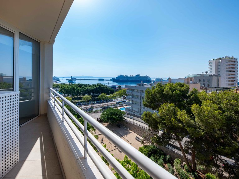 Apartment for Sale in Palma De Mallorca, Balearic Islands 8