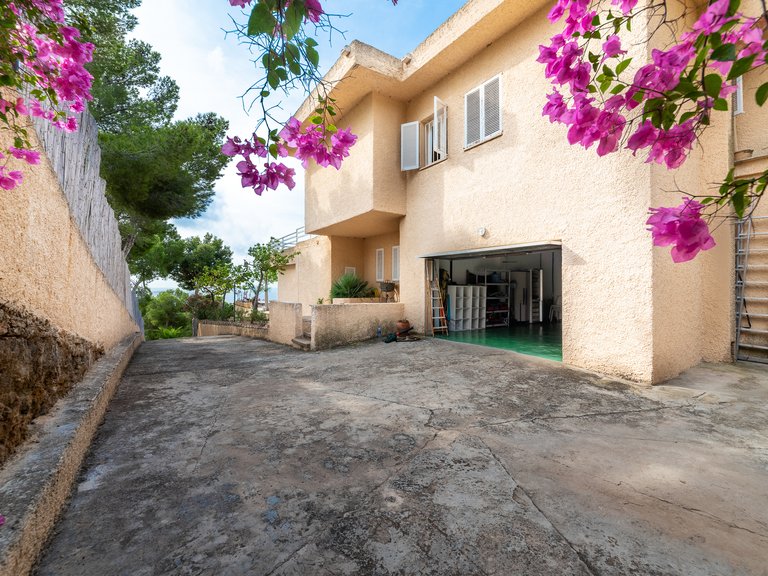Villa for Rent in Costa D´en Blanes, Balearic Islands 22