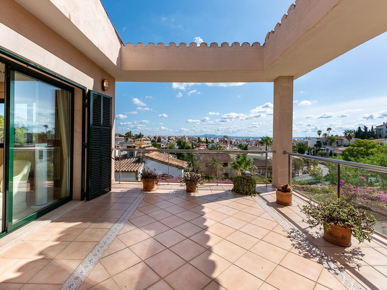 Villa for Sale in Palma De Mallorca, Balearic Islands 12